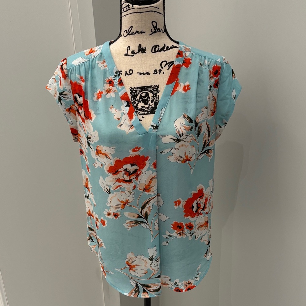 Fun 2 Fun Floral V-Neck Blouse in Blue and Orange
